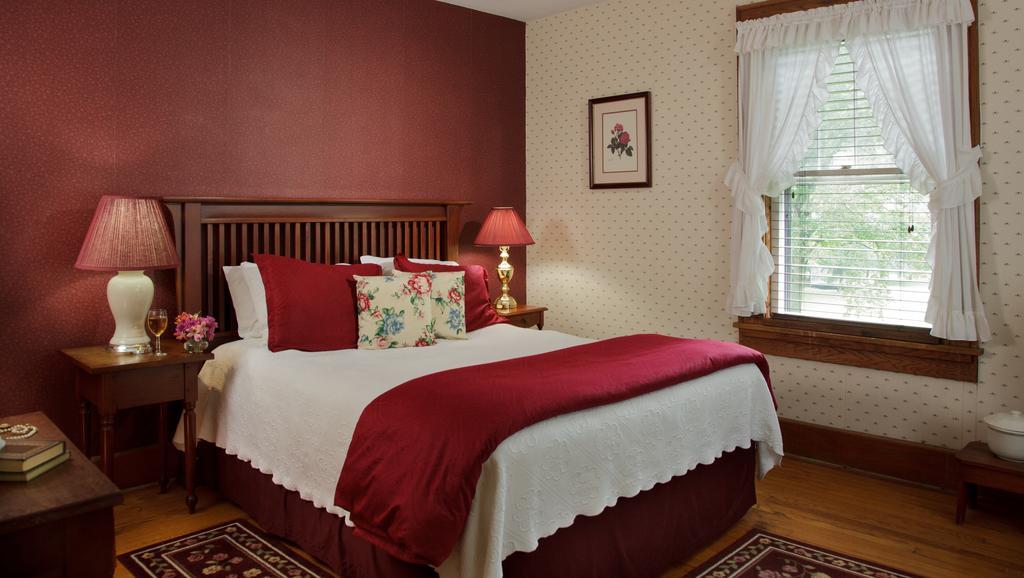 The White Oak Inn Zuck 외부 사진